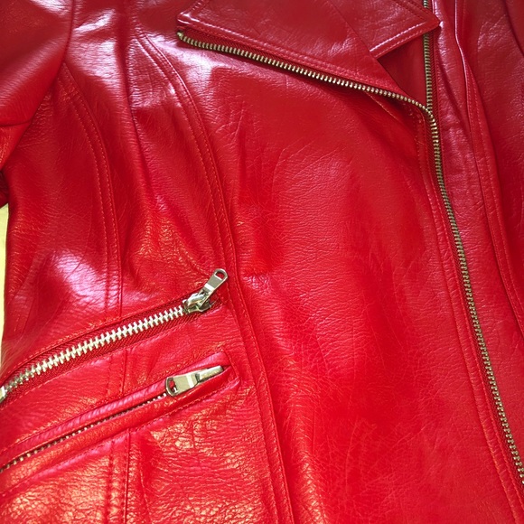 Women’s Brand New Red Jacket - Picture 4 of 8